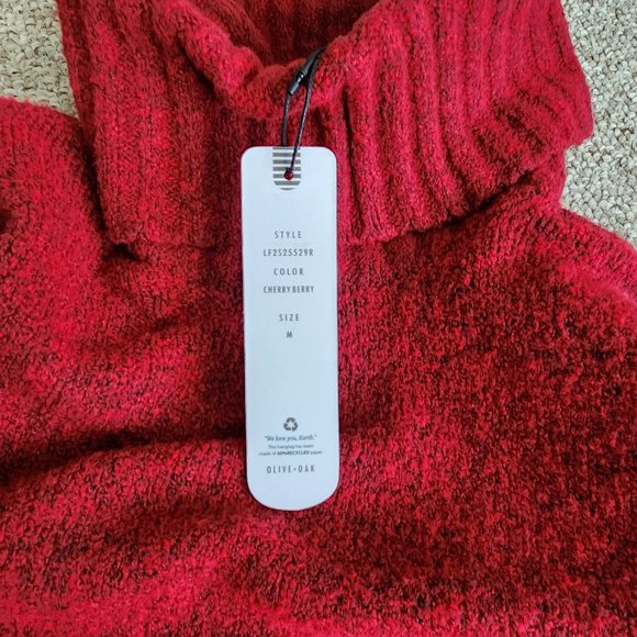 NWT Olive + Oak Chunky Turtle Neck Top Size Medium - Picture 6 of 10